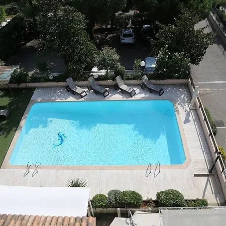 Campanile 3*