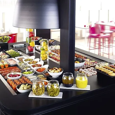 Hotel Campanile Antibes