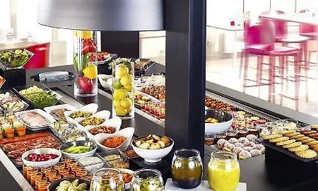 Hotel Campanile Antibes