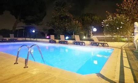 Campanile Ξενοδοχείο Αντίμπ