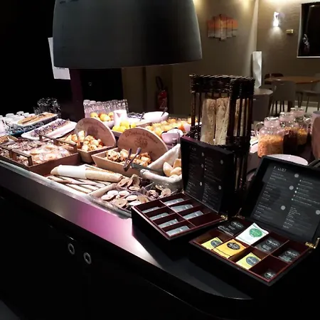 Campanile Αντίμπ