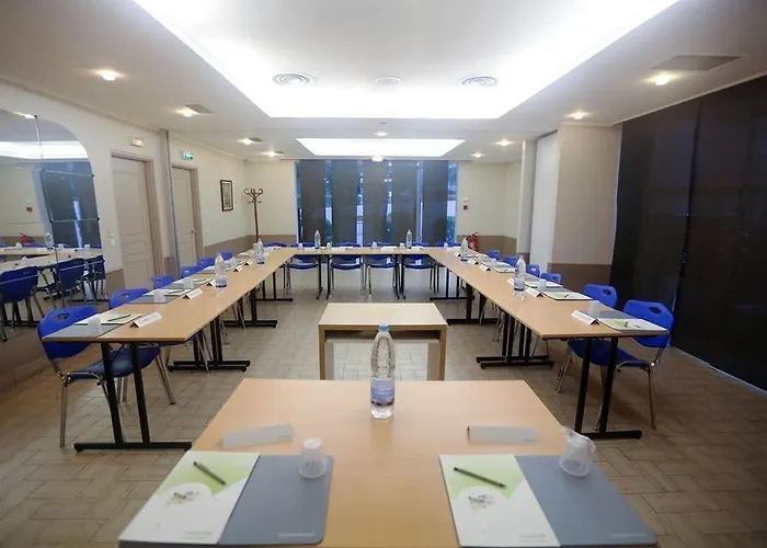 Campanile 3* Antibes