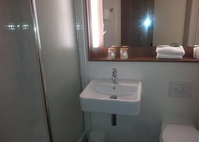 Campanile 3* Antibes