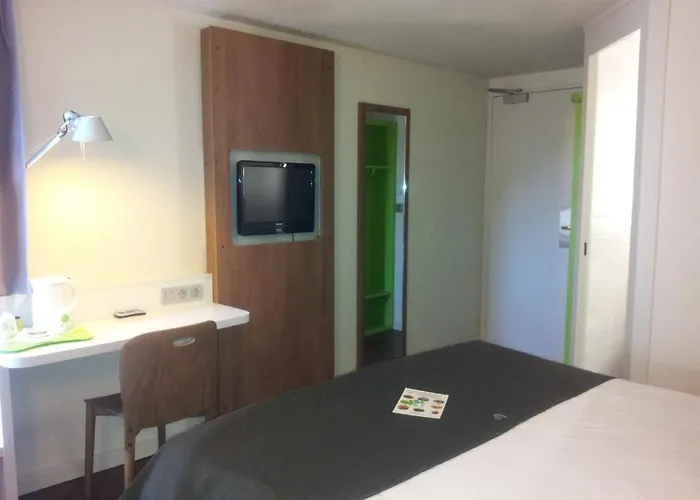 Hotel Campanile Antibes